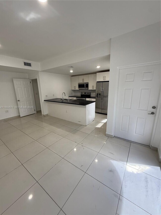 Building Photo - 13984 SW 259th Way