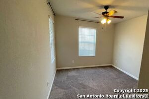 Building Photo - 1043 Raceland Rd