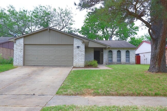 Primary Photo - 24018 Reagon Canyon Dr