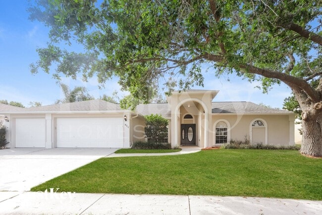 Building Photo - 4411 Blantyre Pl