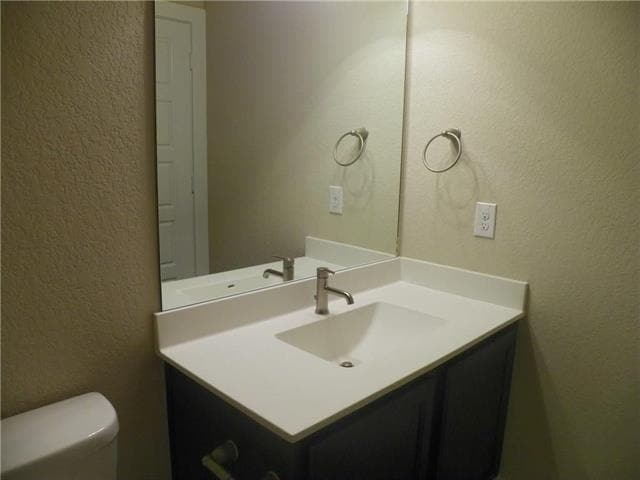 Building Photo - 1009 Skyview Ct