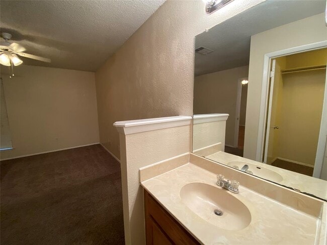 Building Photo - 12223 Tyson Cove