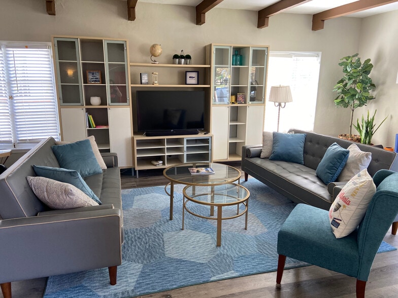 Furnished living room. - 1104 S Hayworth Ave