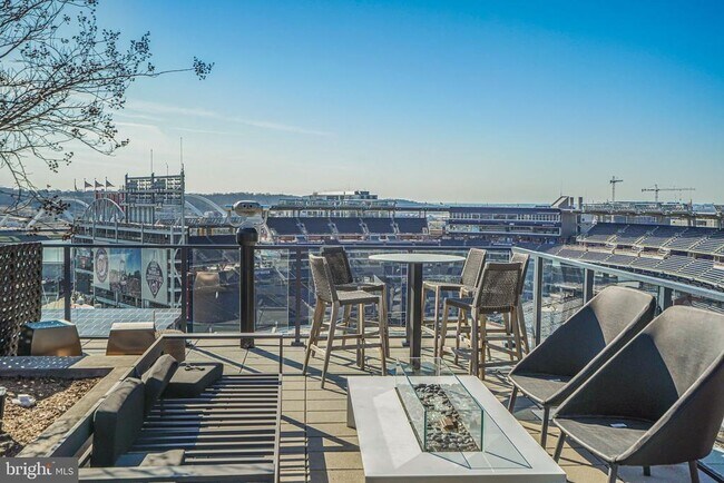 Building Photo - 70 N St SE