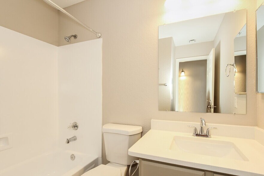 Building Photo - 7841 W McRae Way