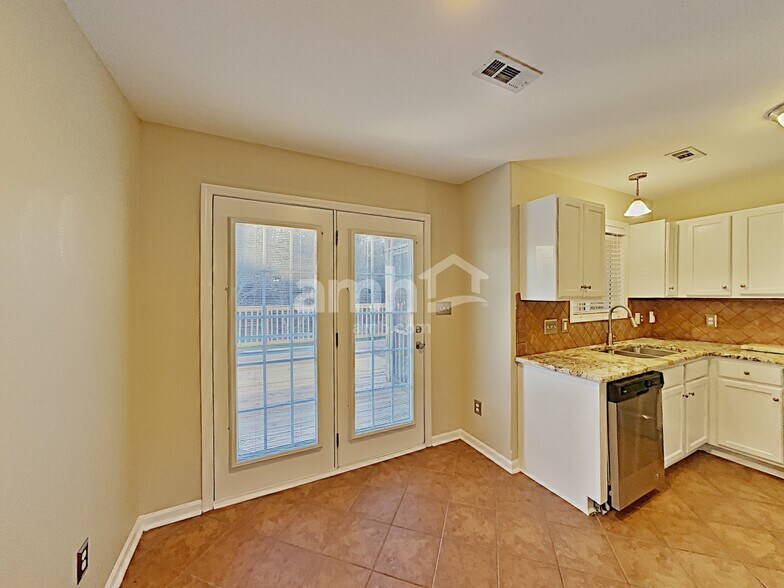 Building Photo - 10206 Orchard Grass Ct
