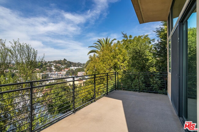 Building Photo - 1912 Liberty Ct