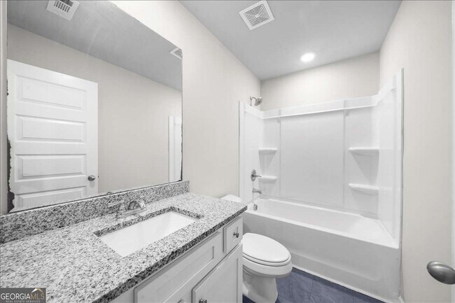 Building Photo - 109 Peterson St