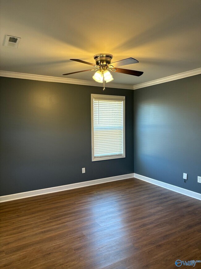 Building Photo - 25042 Numbers Wy