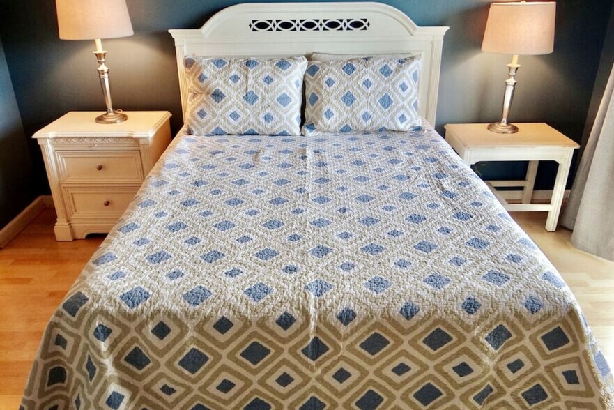 Building Photo - 2020 Cross Gate Blvd