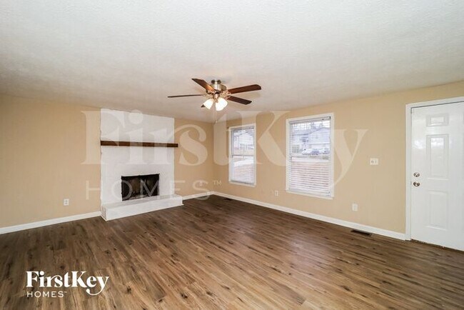 Building Photo - 4423 Treeline Way