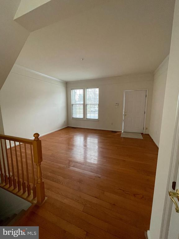 Building Photo - 3208 Stanford St