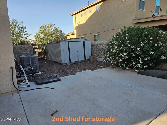 Building Photo - 14446 Jasmin Maribel Dr