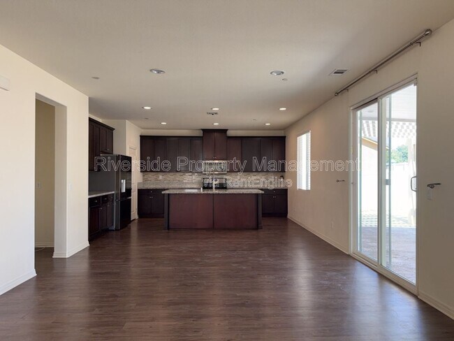 Building Photo - 24580 La Barca Way