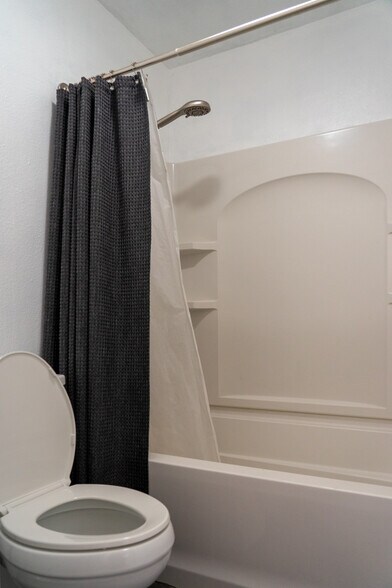 Building Photo - 34 Via Meseta