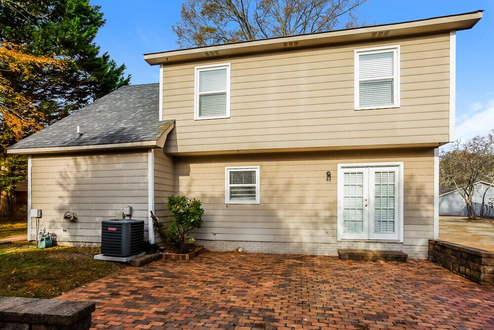 Building Photo - 9147 Moss Cove Ct