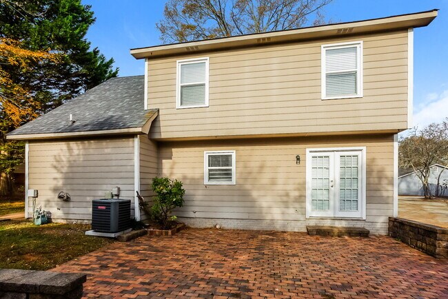 Building Photo - 9147 Moss Cove Ct