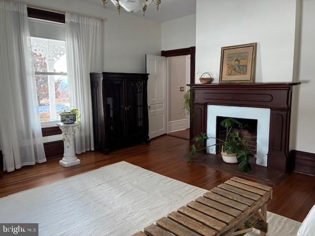 Building Photo - 873 Hawlin Rd