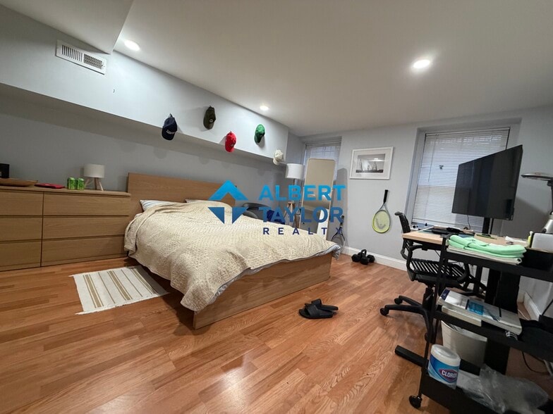 Bedroom 3 - 475 Massachusetts Ave