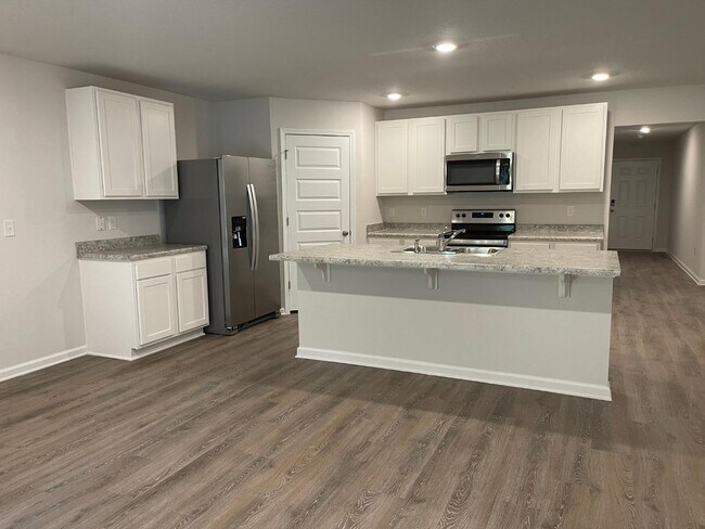 Building Photo - 6461 Slabinski Ln
