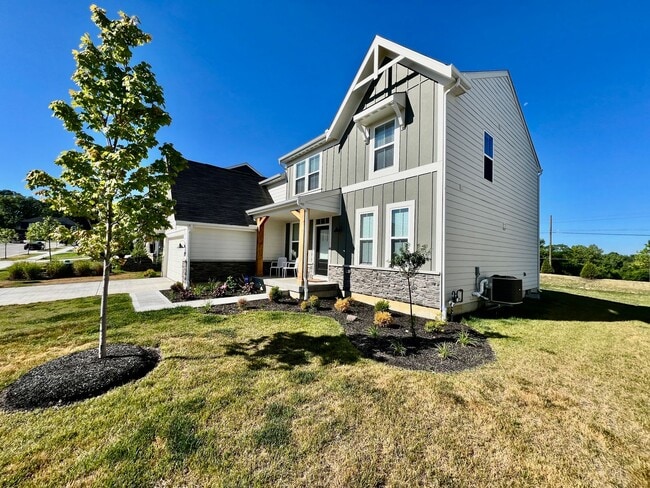 Building Photo - 1825 Archerfield Pl