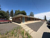Building Photo - 607 C Street in Cheney Near EWU Campus!