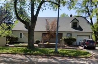 Building Photo - 401 S Willis Ave