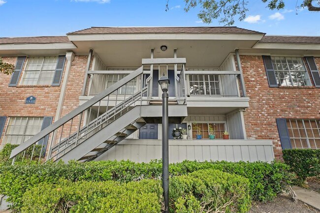Building Photo - 2350 Bering Dr