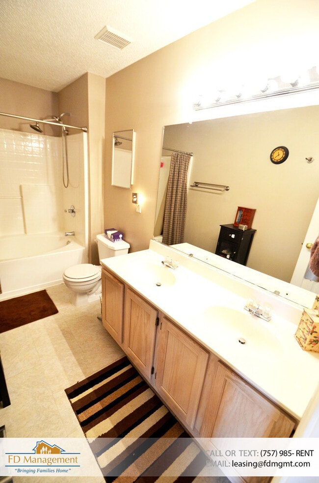 Building Photo - 3 Bedroom in York School District Availabl...