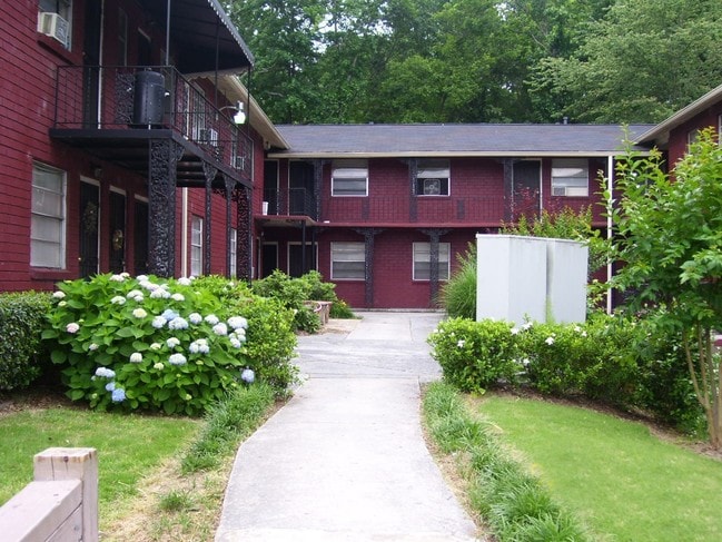 Building Photo - Verbena Gardens