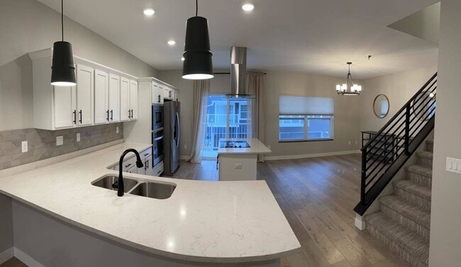 Building Photo - 5853 41st St S