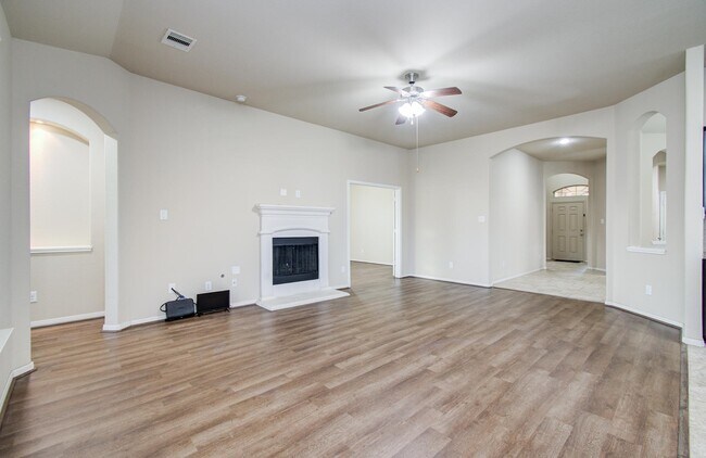 Building Photo - 3243 Aegean Dr