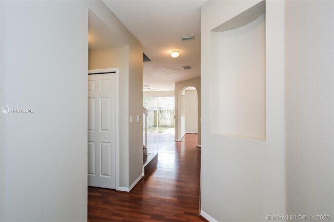 Building Photo - 13866 SW 274th Terrace