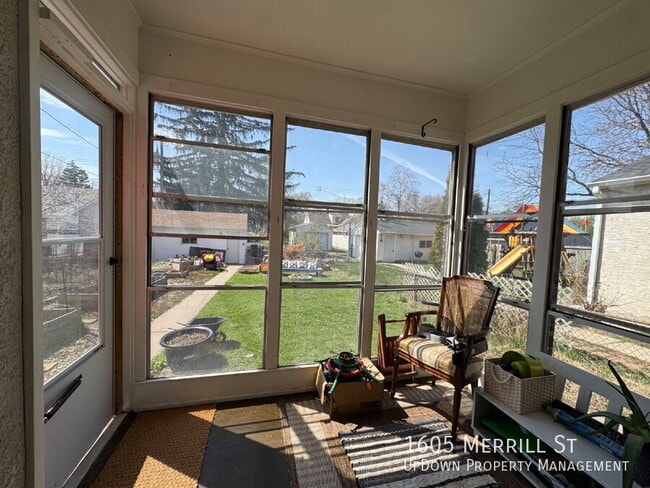 Building Photo - 1605 Merrill St