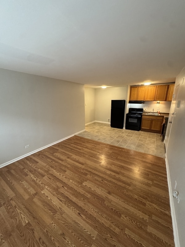 Building Photo - 19 N Dryden Pl