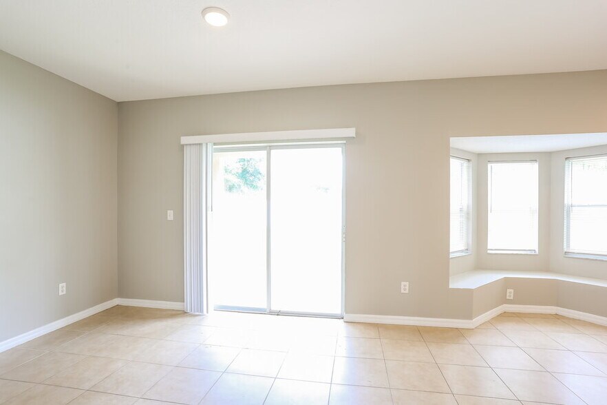 Building Photo - 17236 Poppy Fields Ln