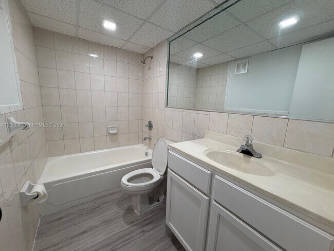 Building Photo - 13700 SW 62nd St