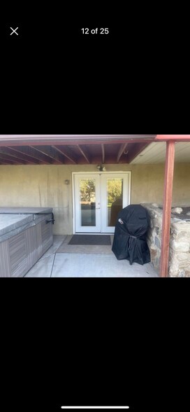 Private entrance - 205 N 1050 E