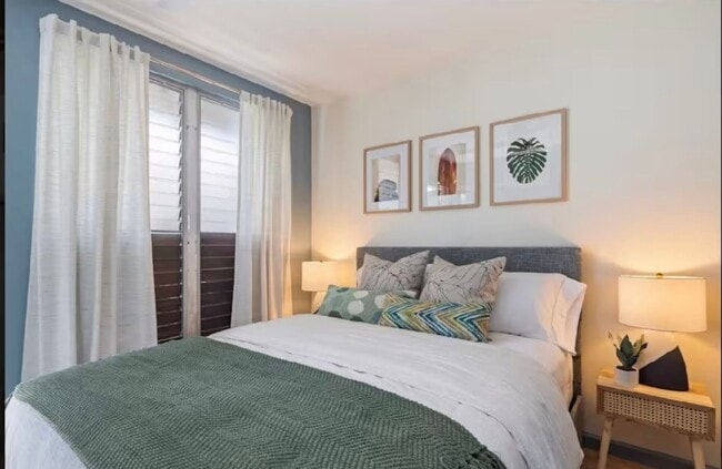 Building Photo - 2710 Ka?aha St