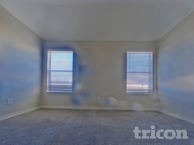 Building Photo - 812 San Felipe Trail