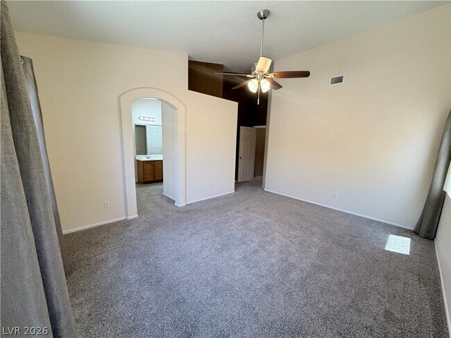 Building Photo - 5123 Fiji Island Ct