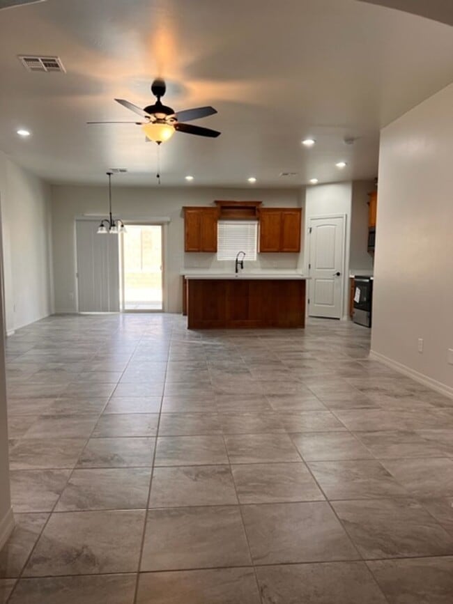 Building Photo - RANCHO ENCANTADO