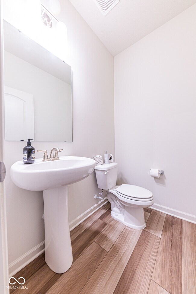 Building Photo - 6786 Sable Point Dr