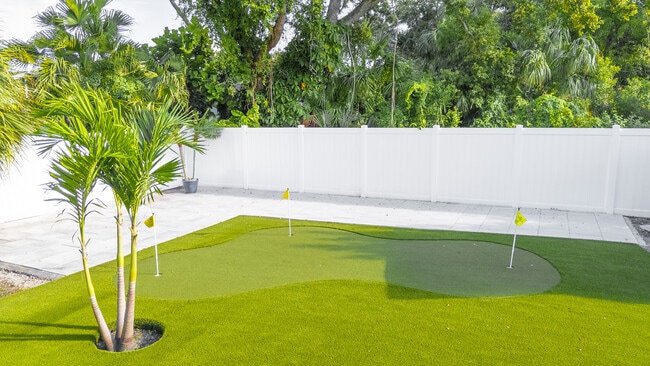 Building Photo - 2402 52nd St S