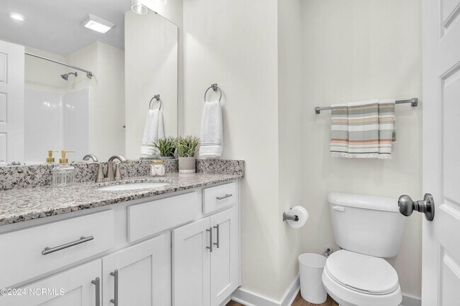 Building Photo - 6208 Beckington Dr