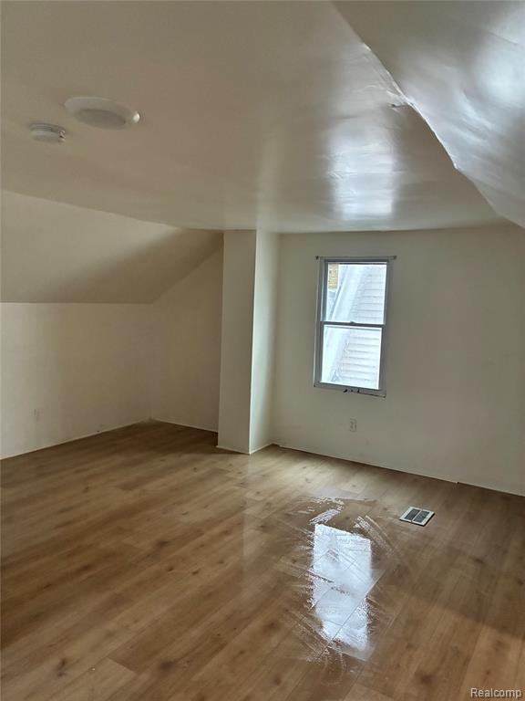 Building Photo - 12218 Maiden St