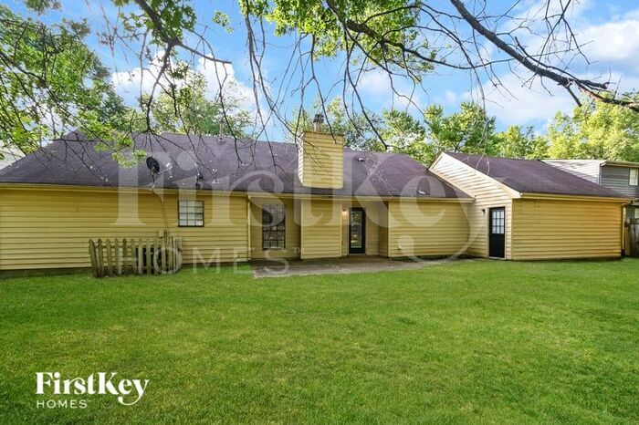 Building Photo - 1053 Boones Hollow Dr
