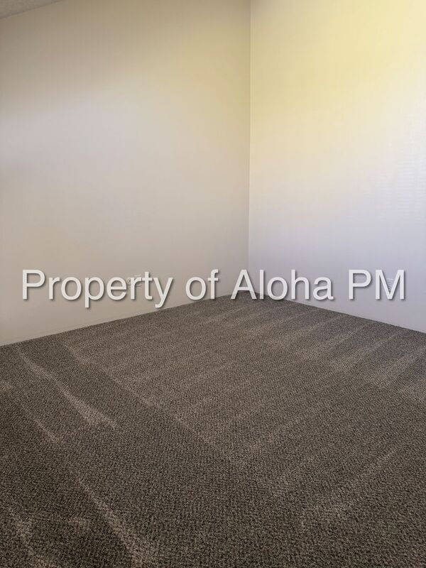 Building Photo - 337 N 17th St