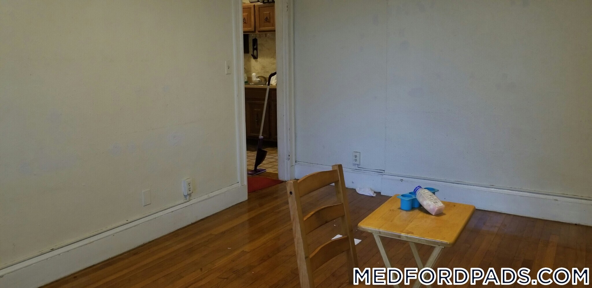 Building Photo - 53 Fellsway W