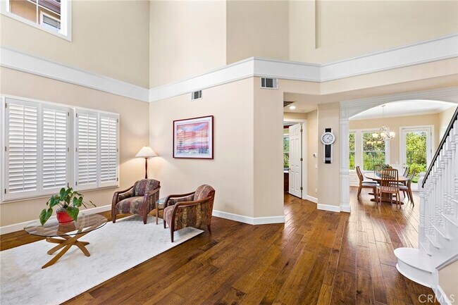 Building Photo - 48 Downfield Way
